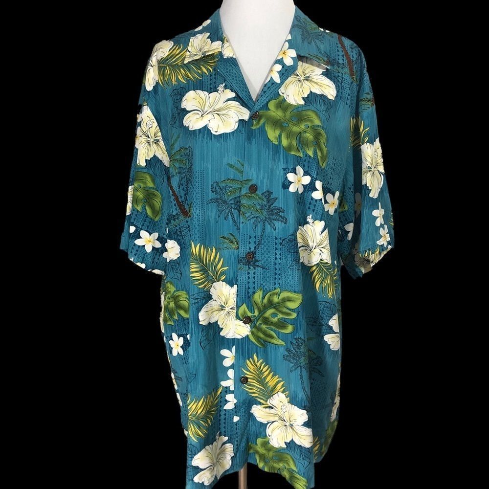 Bishop Street‎ Hawaiian Shirt Blue White Hibiscus M